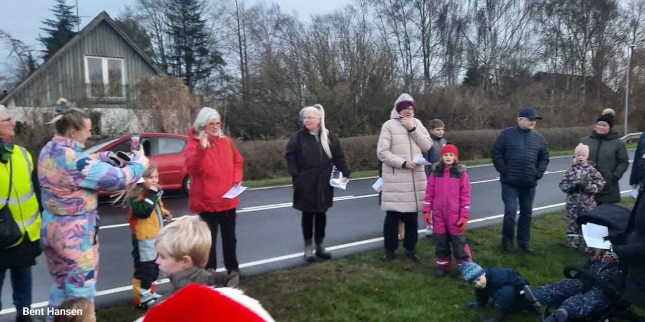 Julemusik – juletræer og lys skyder julen ind – kom og vær med