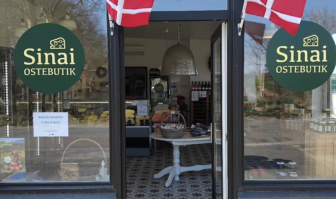 Sinai Ostebutik’s åbningstider