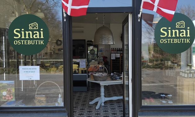 Sinai Ostebutik’s åbningstider