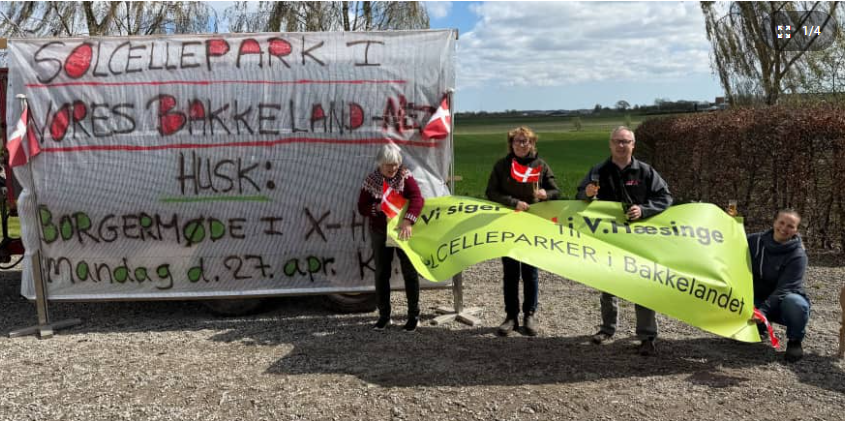 Solcellen gruppen skåler i champagne